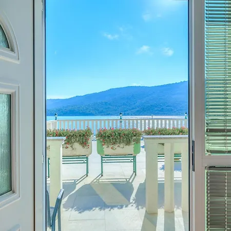 Villa Drago Marina Exterior photo